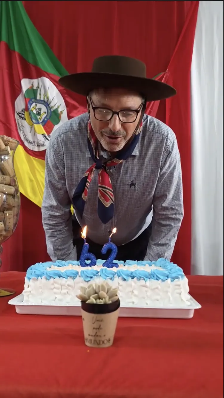 Aniversário Aloi
